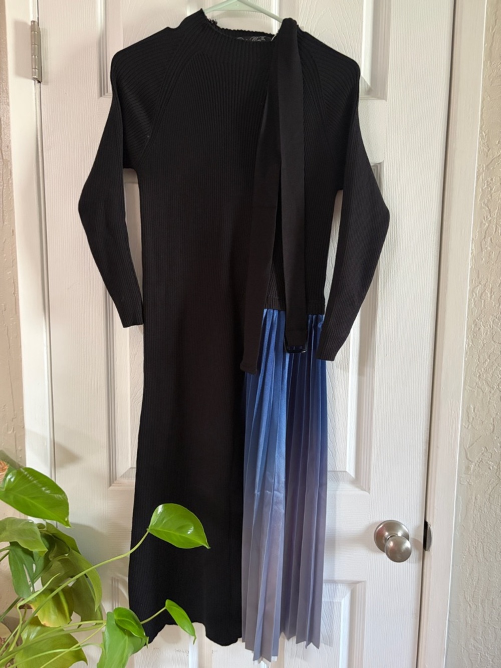NWT Dalia MacPhee Black Knit Long-Sleeve Dress with Blue Pleated Panel